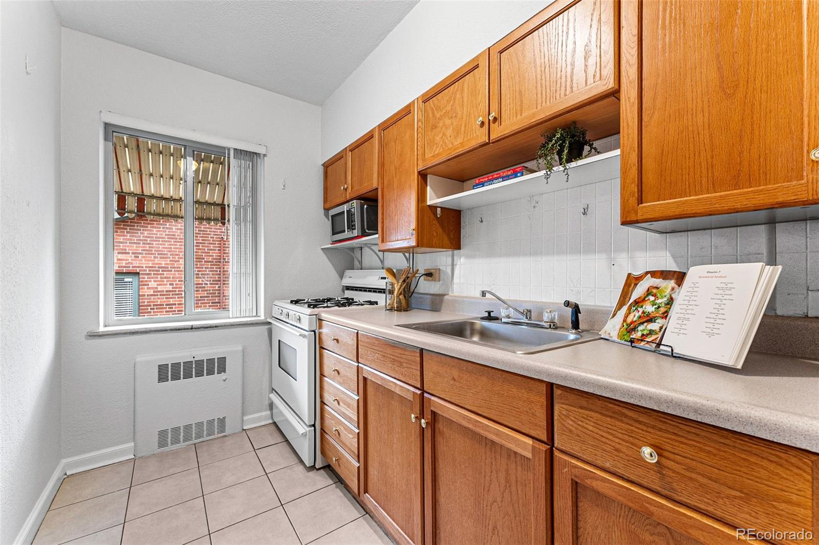 MLS Image #13 for 1454  jersey street,denver, Colorado