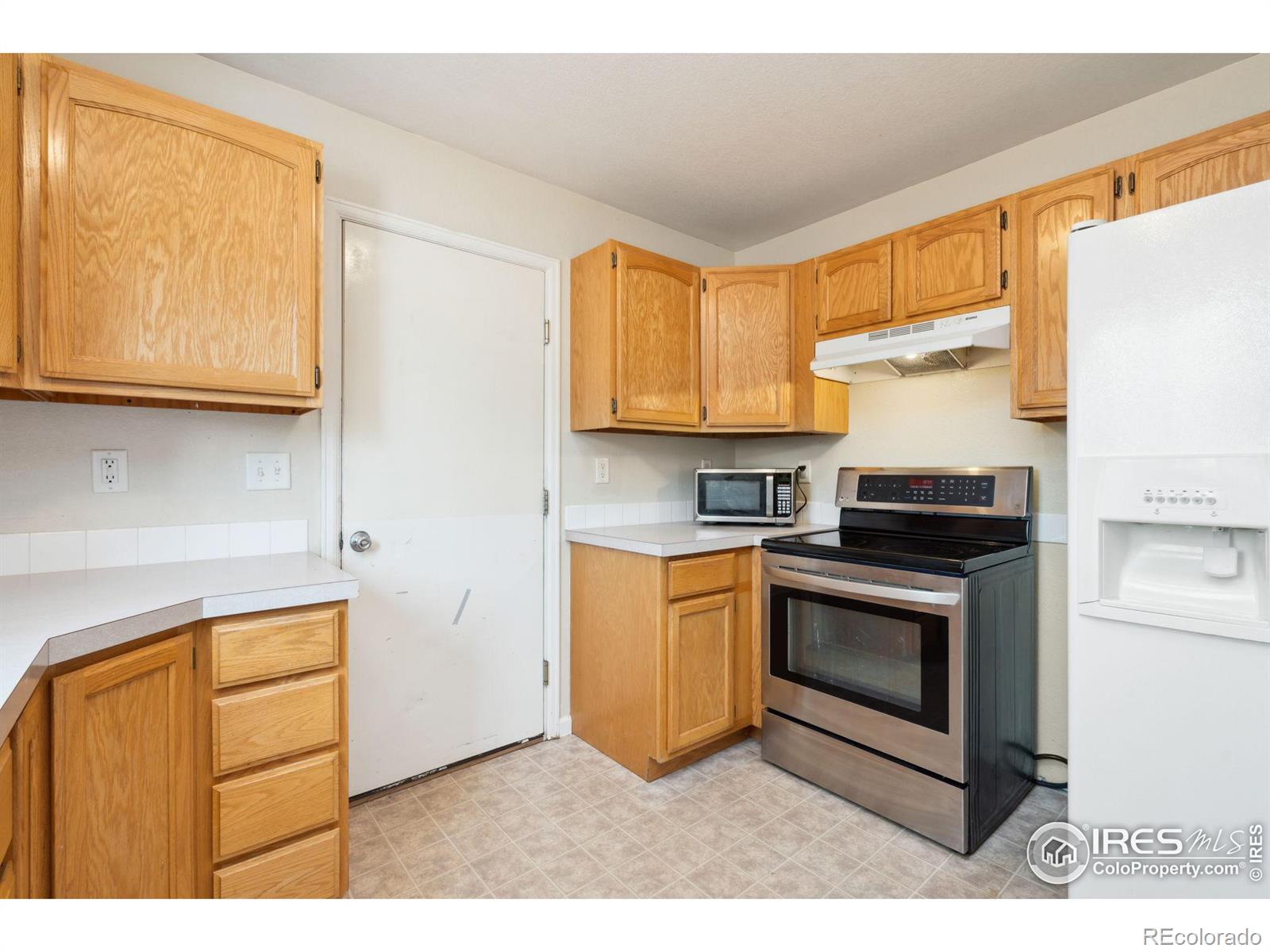 MLS Image #9 for 3605  stampede court,evans, Colorado