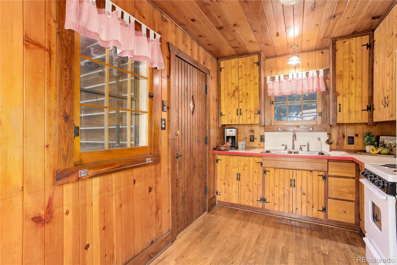 MLS Image #12 for 9245  shoshone road,cascade, Colorado