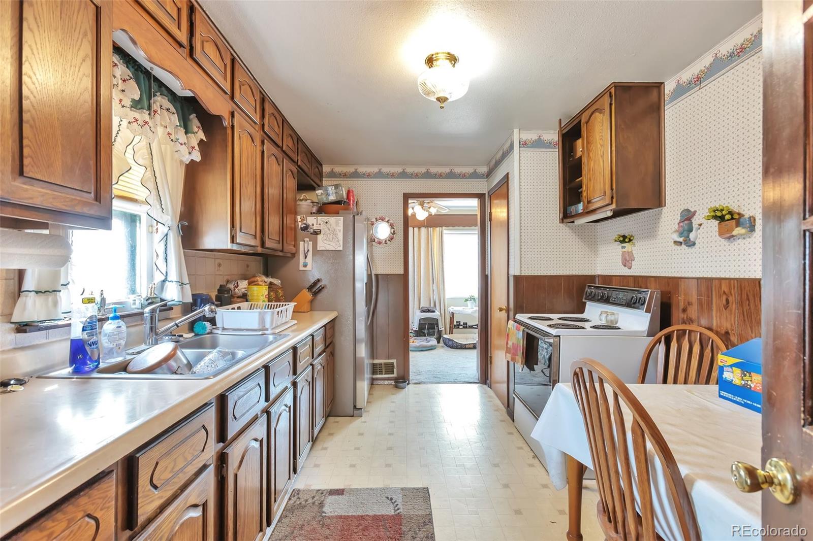 MLS Image #12 for 6010  rose lane,commerce city, Colorado