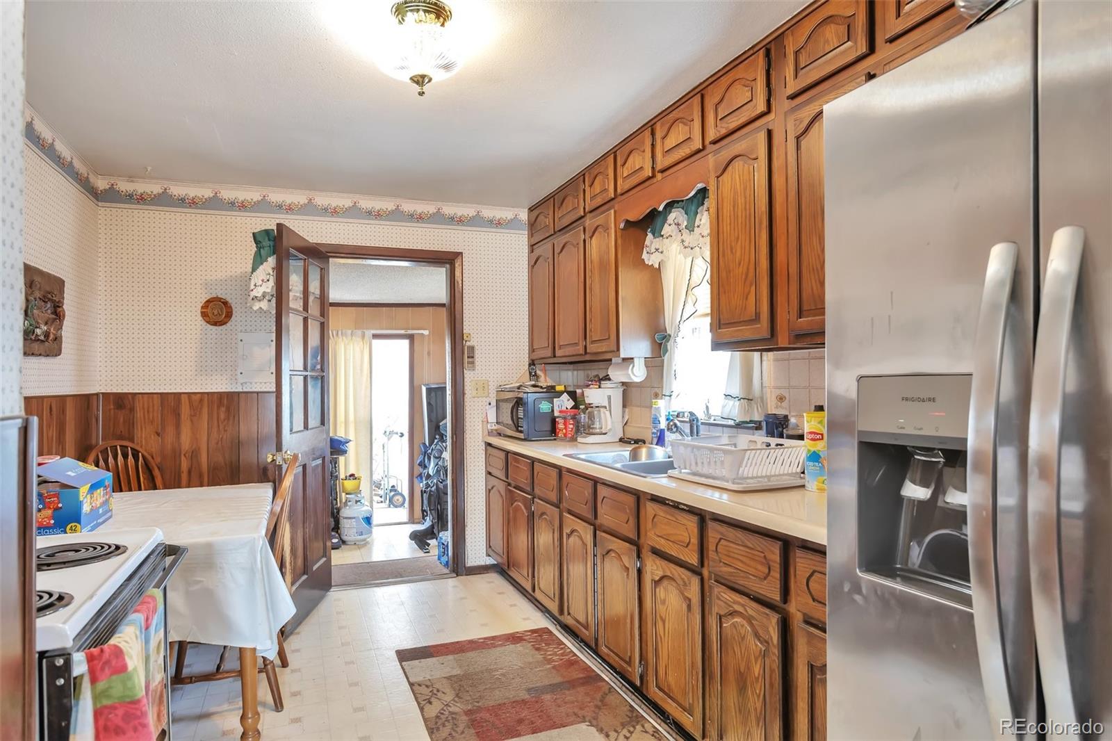 MLS Image #9 for 6010  rose lane,commerce city, Colorado