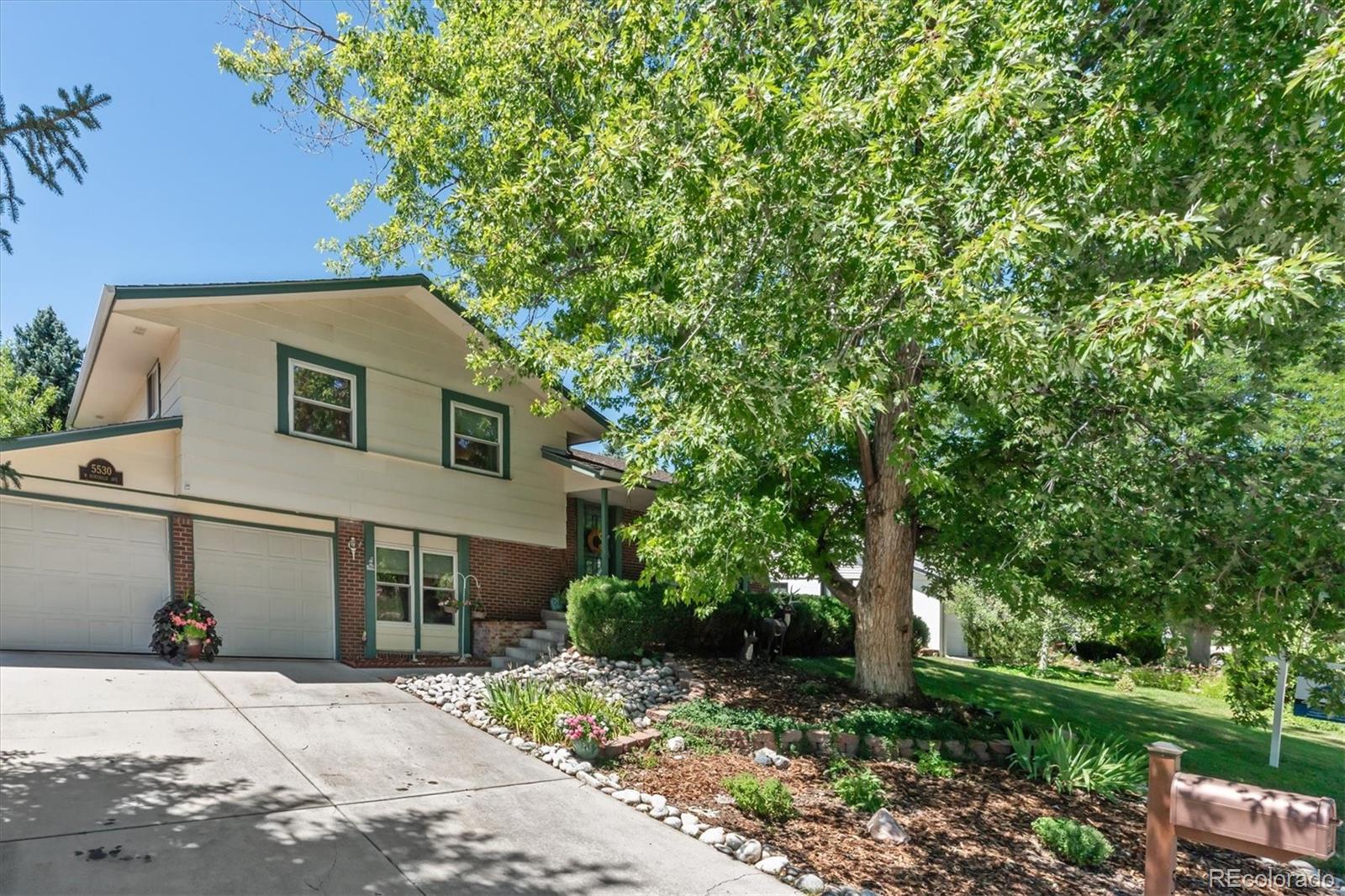 MLS Image #0 for 5530 w hinsdale avenue,littleton, Colorado