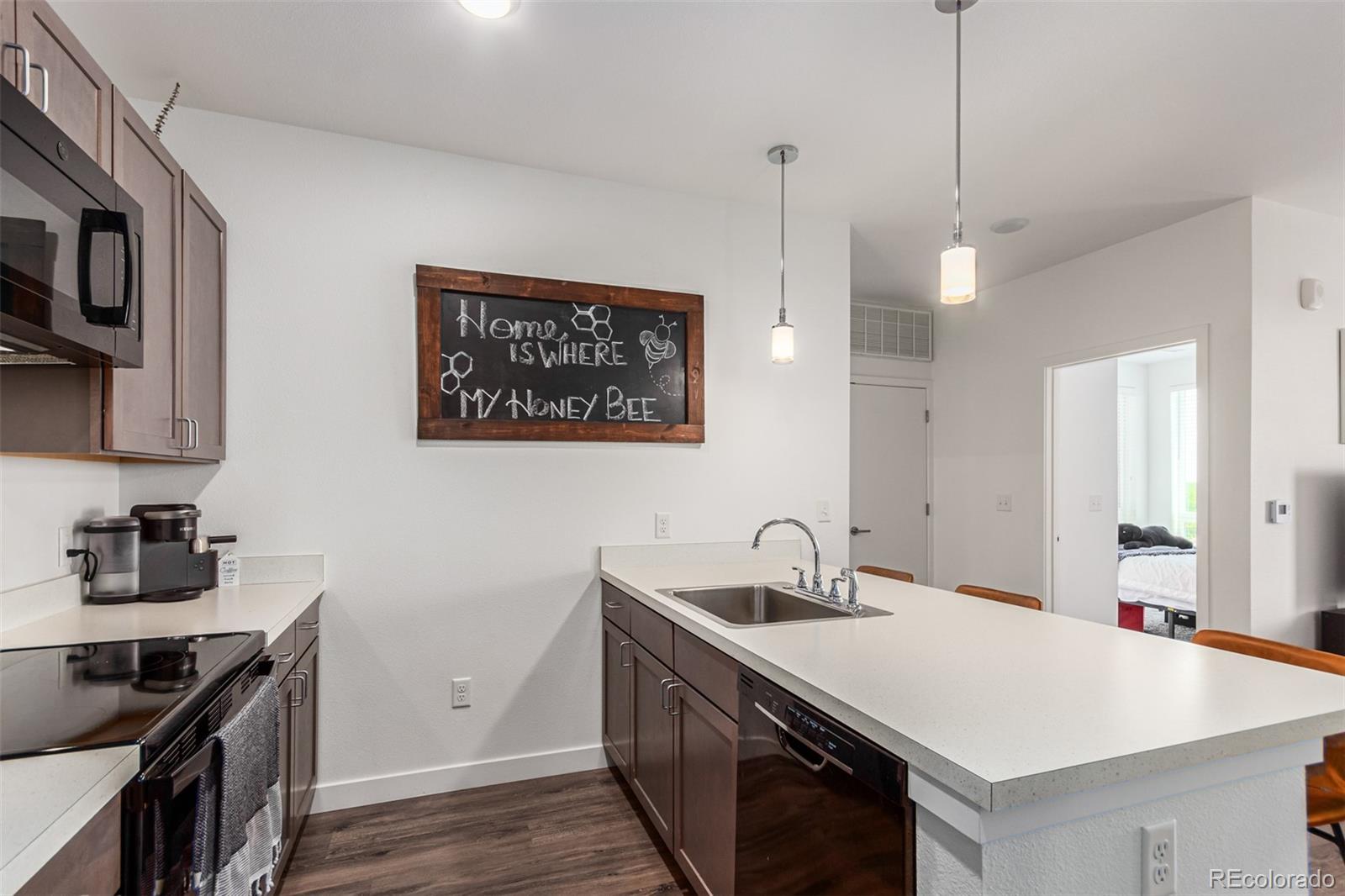 MLS Image #8 for 8475 e 36th avenue 302,denver, Colorado