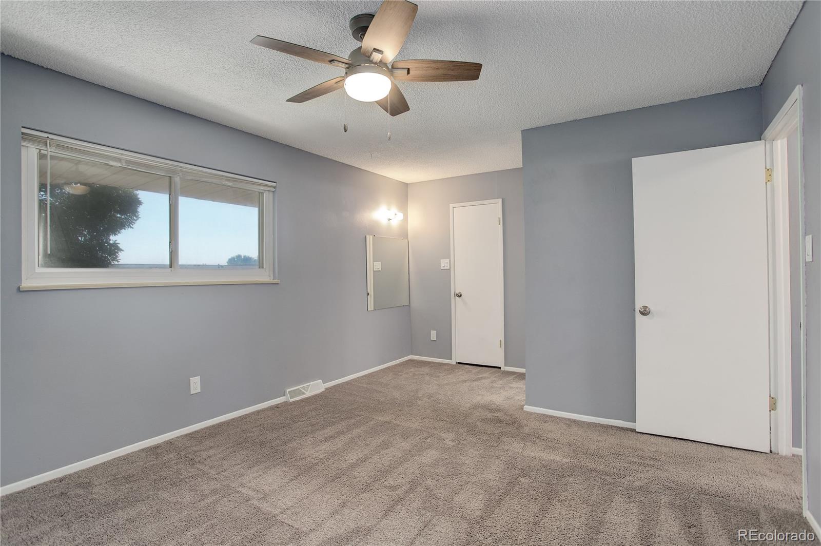 MLS Image #18 for 9237 e nassau avenue,denver, Colorado