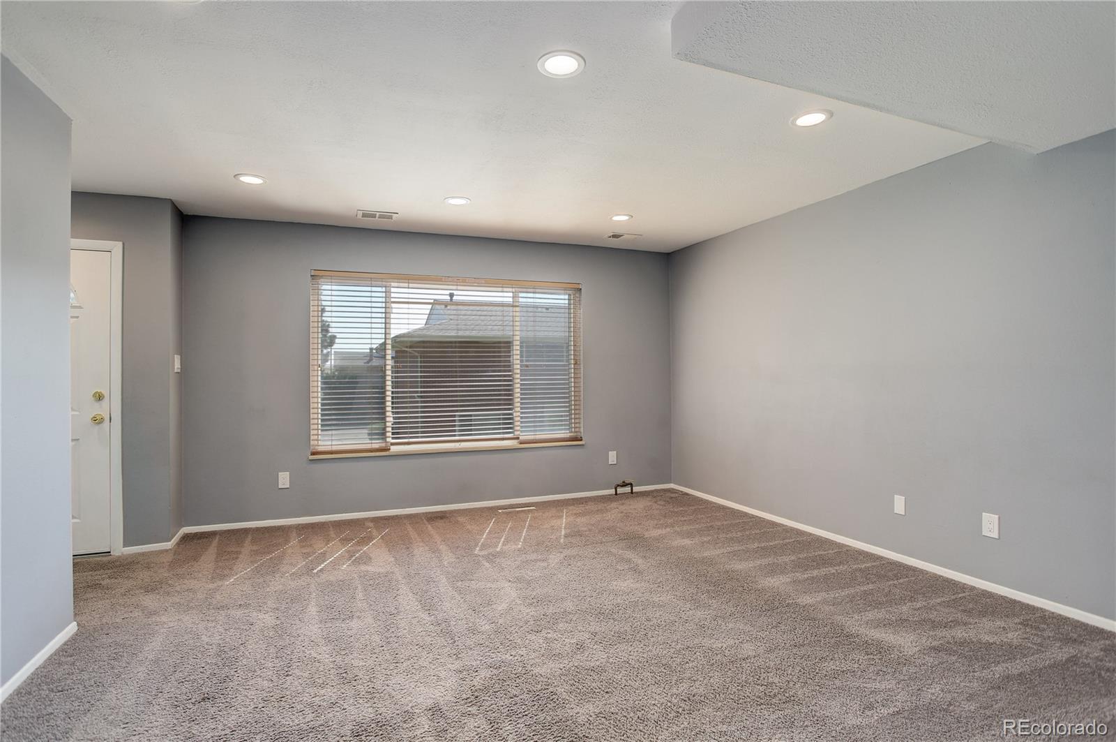 MLS Image #7 for 9237 e nassau avenue,denver, Colorado