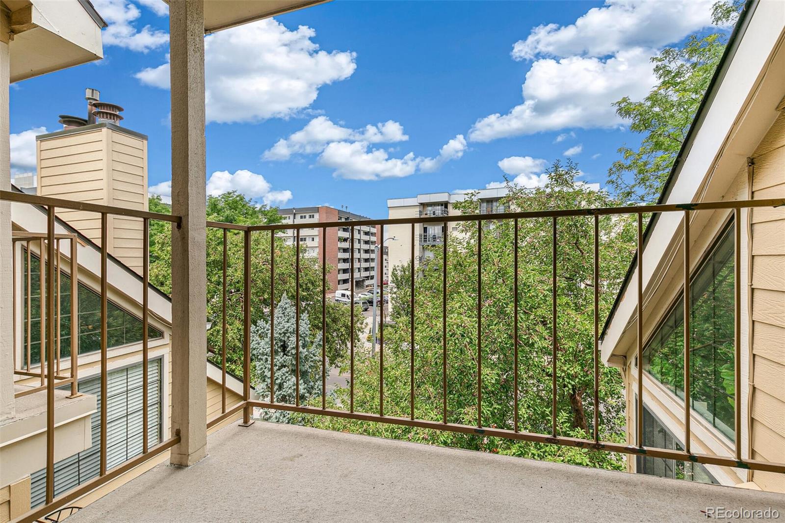 MLS Image #4 for 4802 e kentucky avenue,denver, Colorado