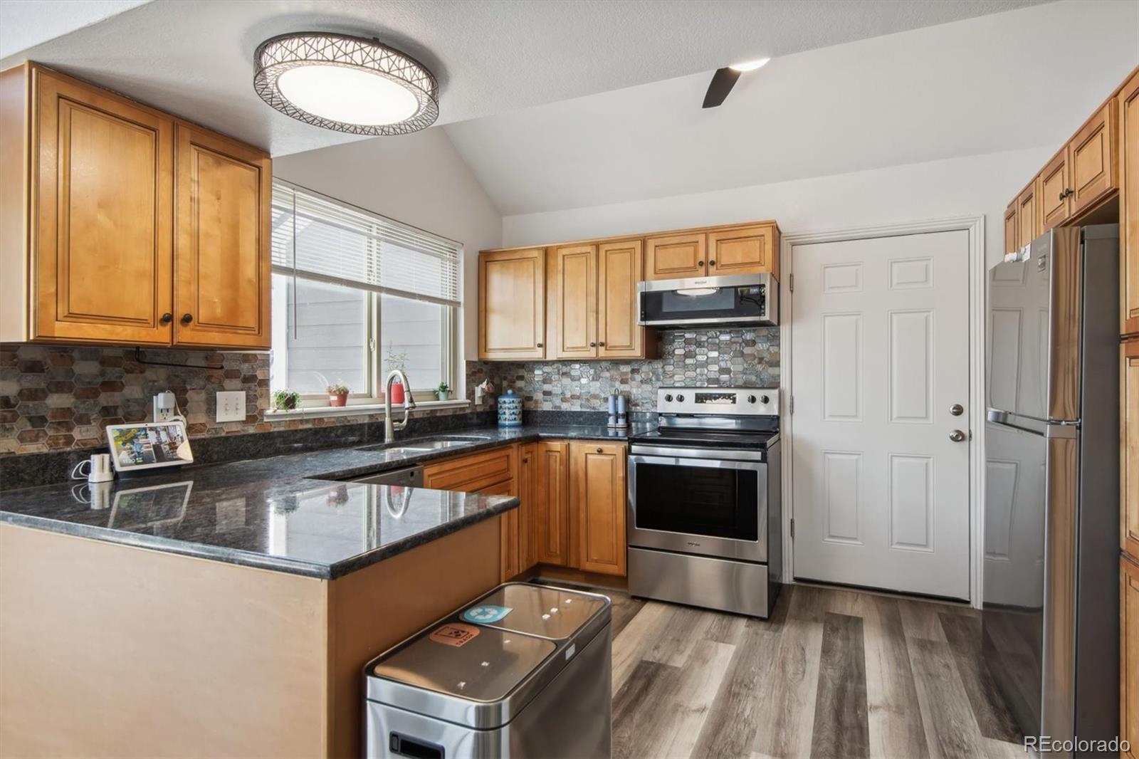 MLS Image #5 for 20921 e 45th avenue,denver, Colorado