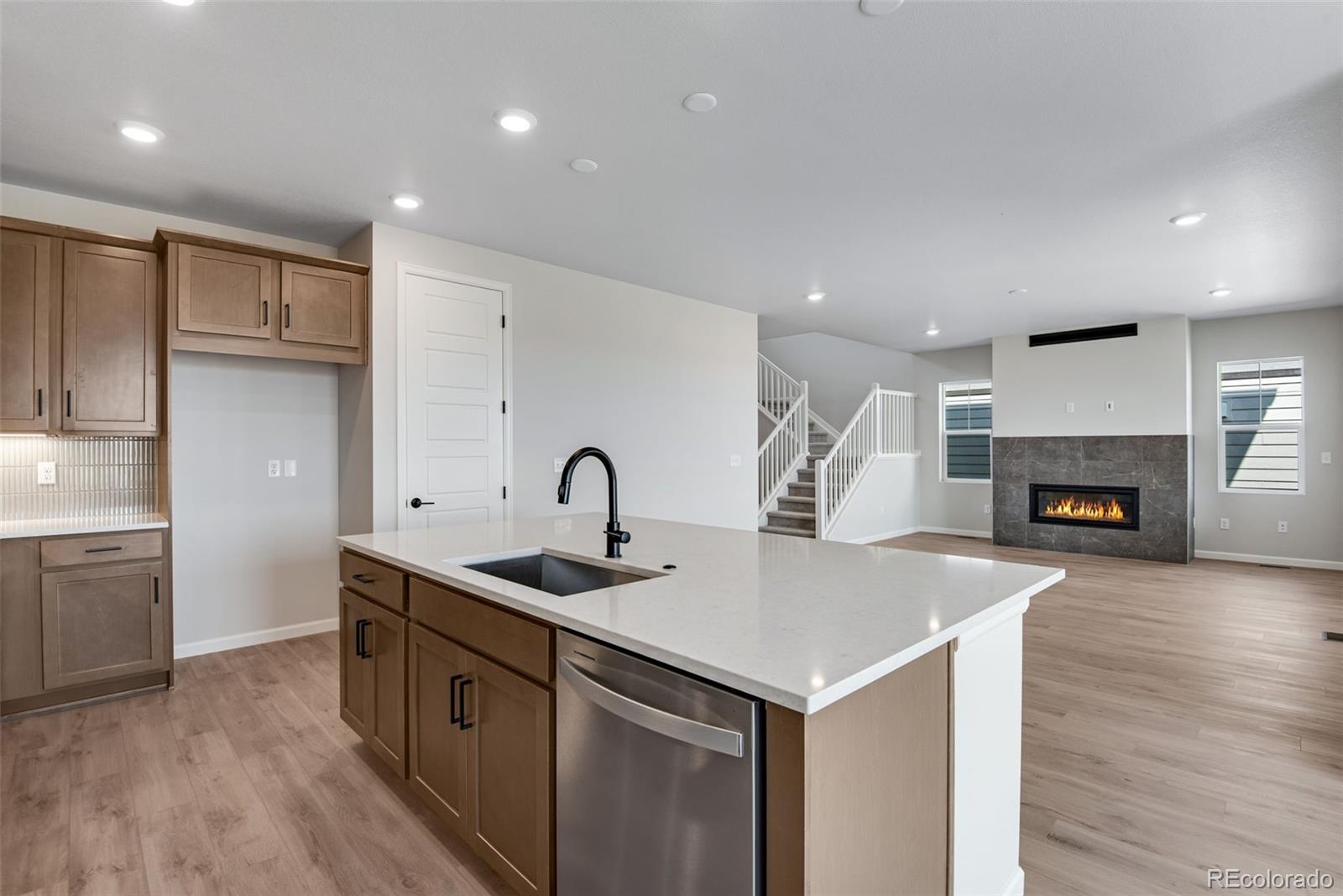 MLS Image #12 for 8644  arriba drive,littleton, Colorado