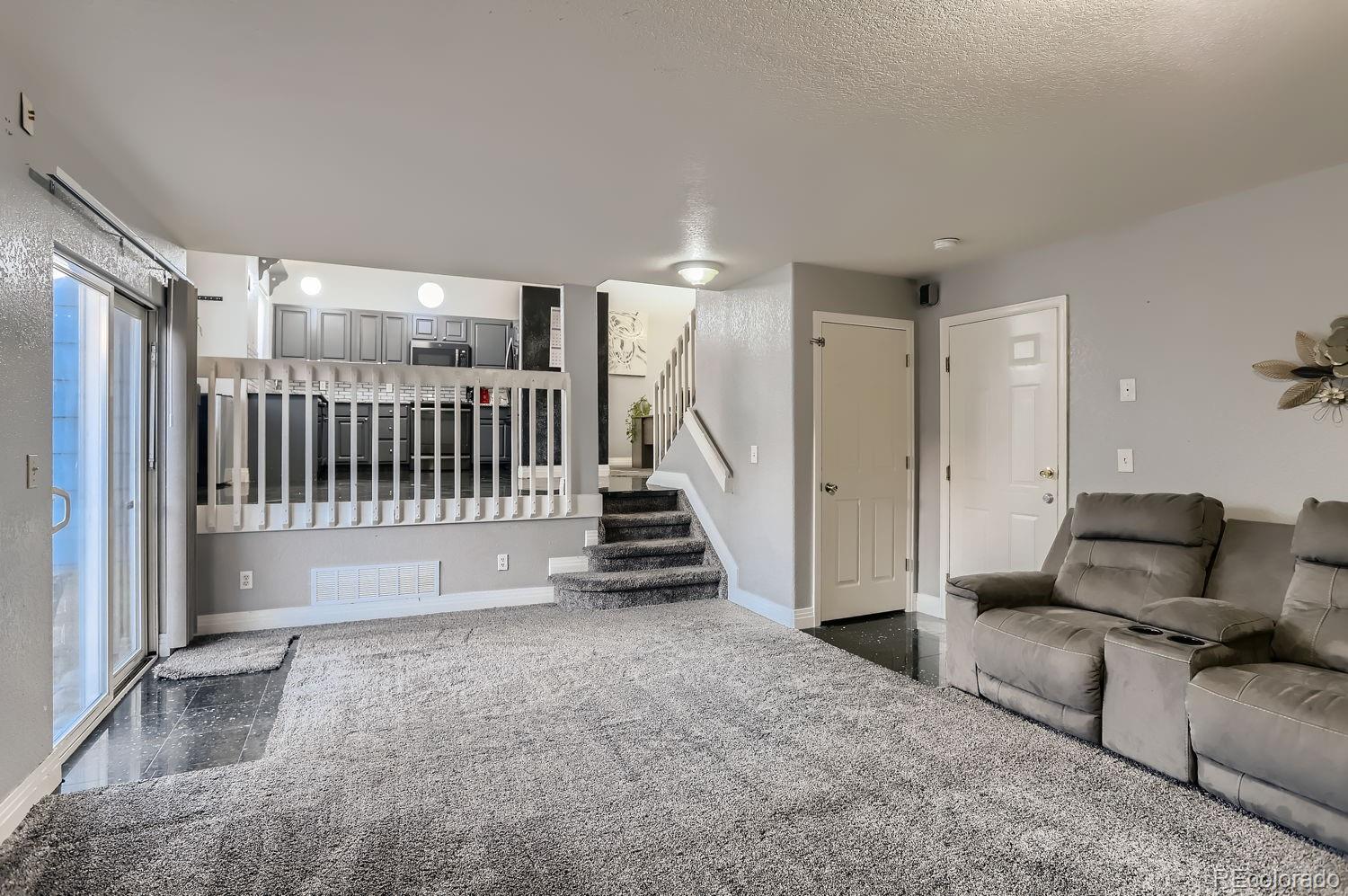 MLS Image #14 for 4961  durham court,denver, Colorado