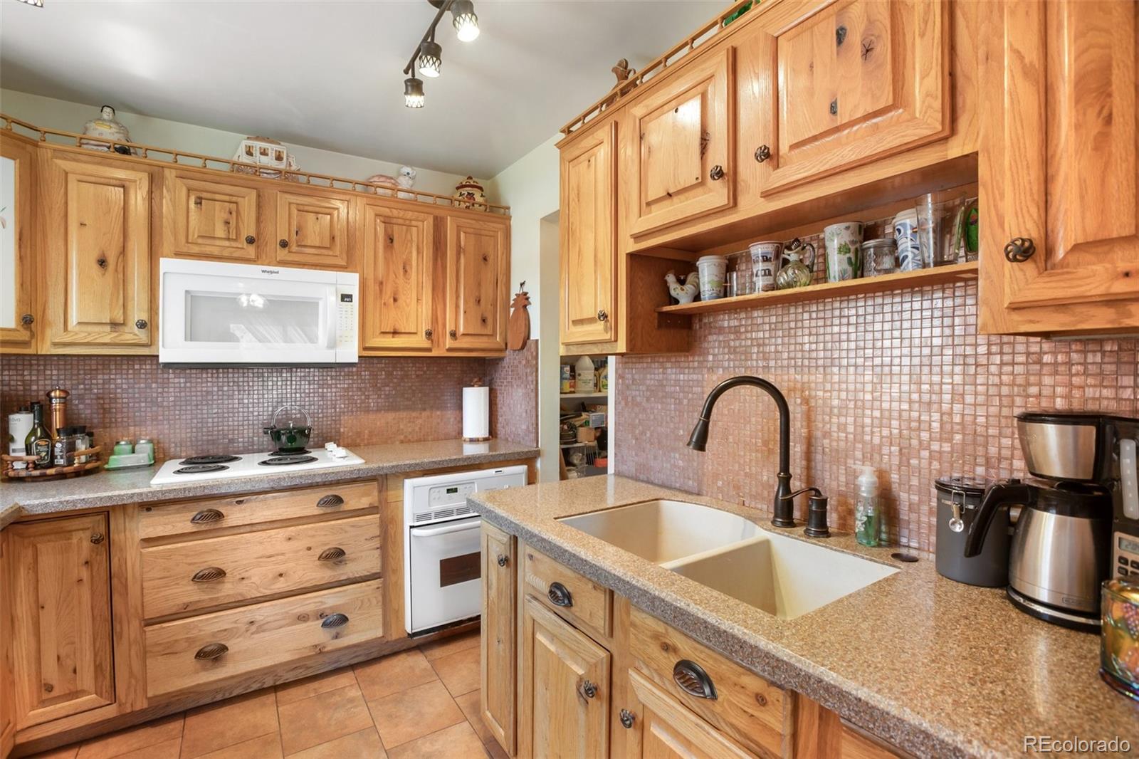 MLS Image #13 for 205  chinook road,guffey, Colorado