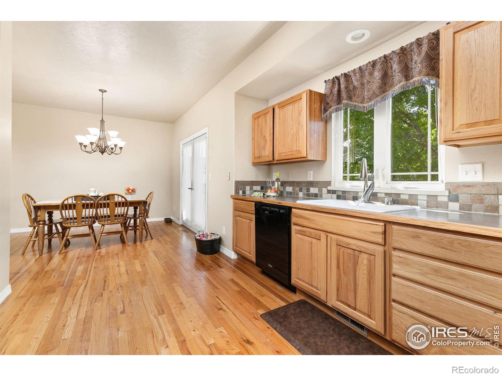 MLS Image #10 for 1745  69th avenue,greeley, Colorado