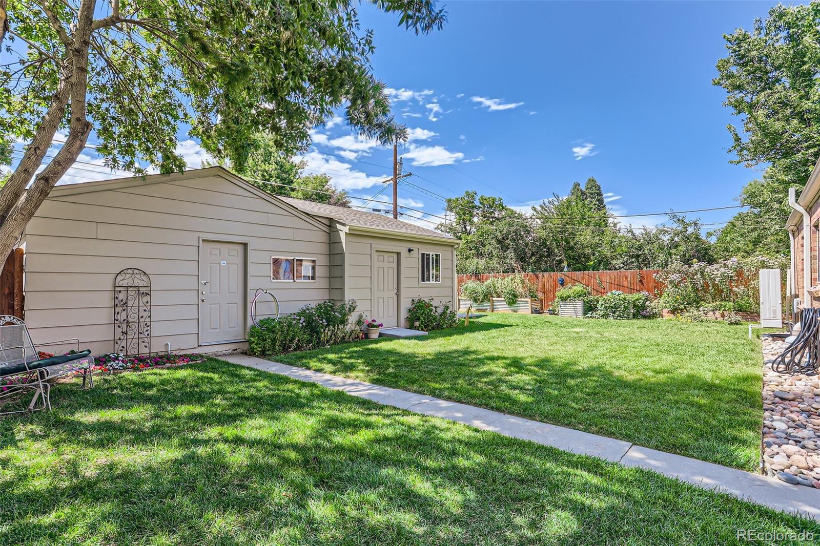 MLS Image #24 for 2661  leyden street,denver, Colorado