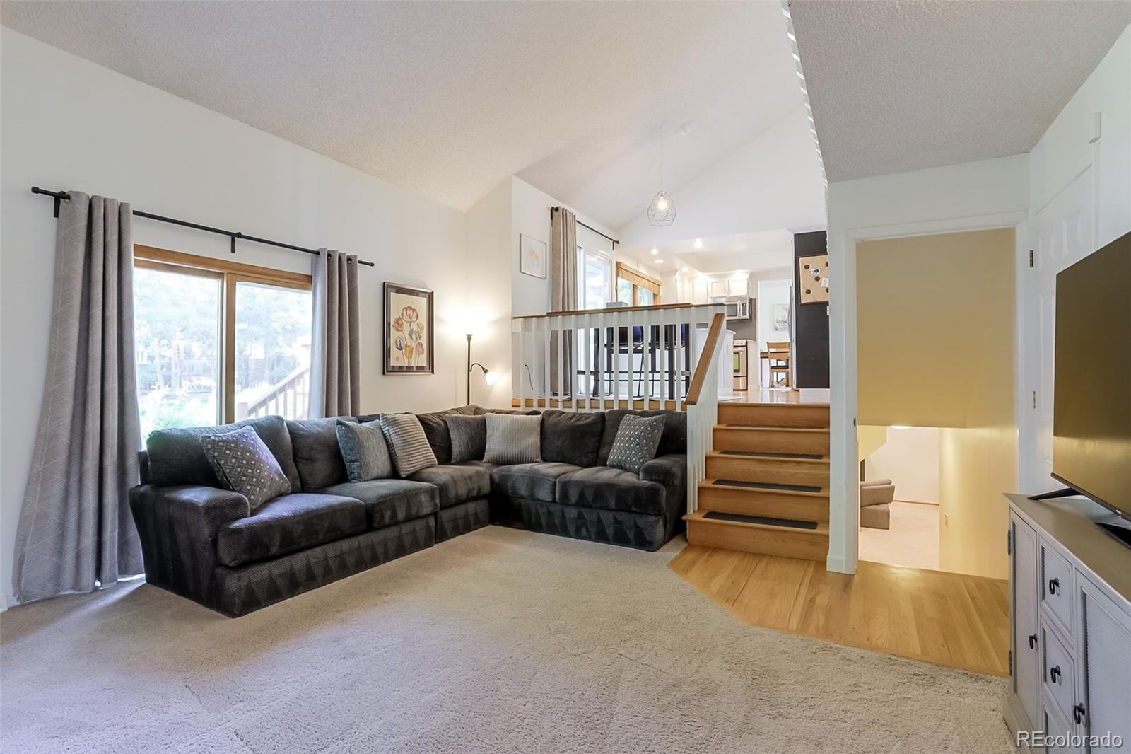 MLS Image #14 for 9986 w 85th avenue,arvada, Colorado