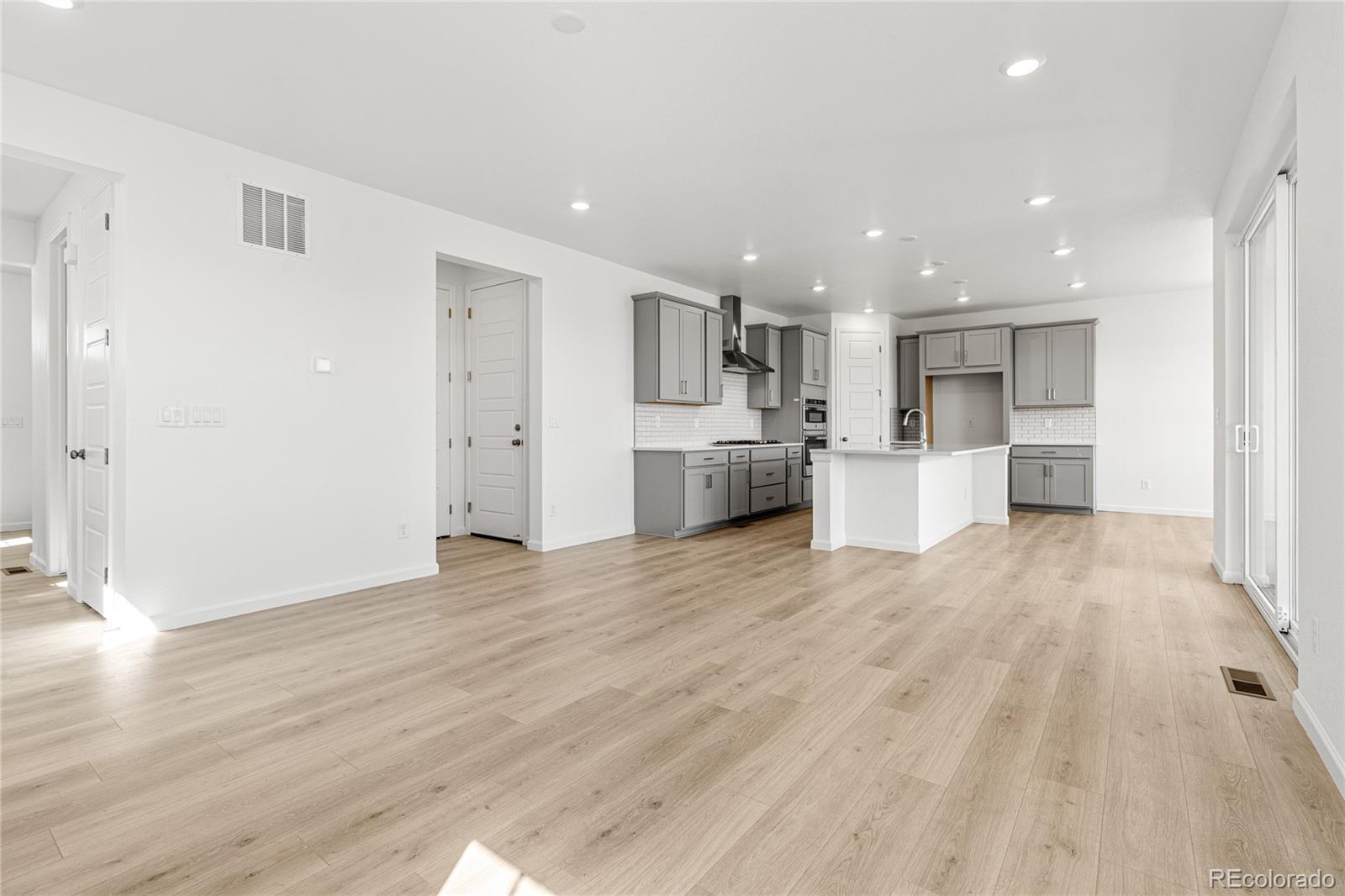 CMA Image for 8848  whiteclover street,Littleton, Colorado