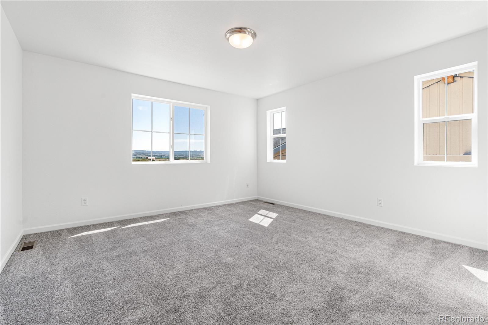 MLS Image #10 for 8848  whiteclover street,littleton, Colorado