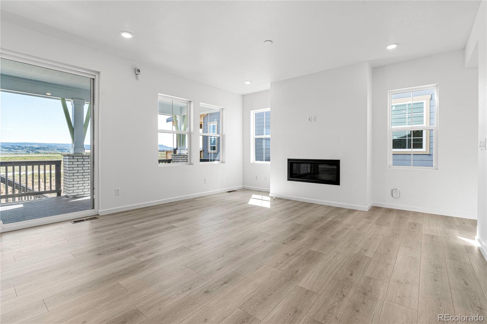 MLS Image #3 for 8848  whiteclover street,littleton, Colorado