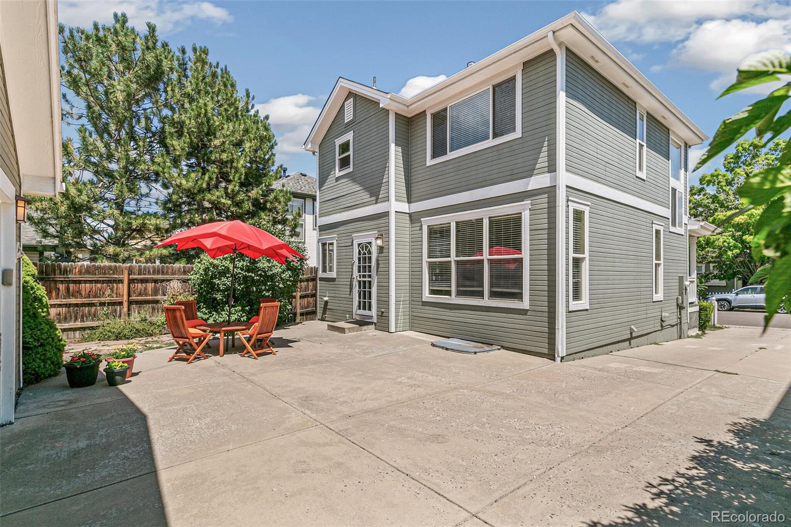 MLS Image #23 for 8126 e harvard circle,denver, Colorado