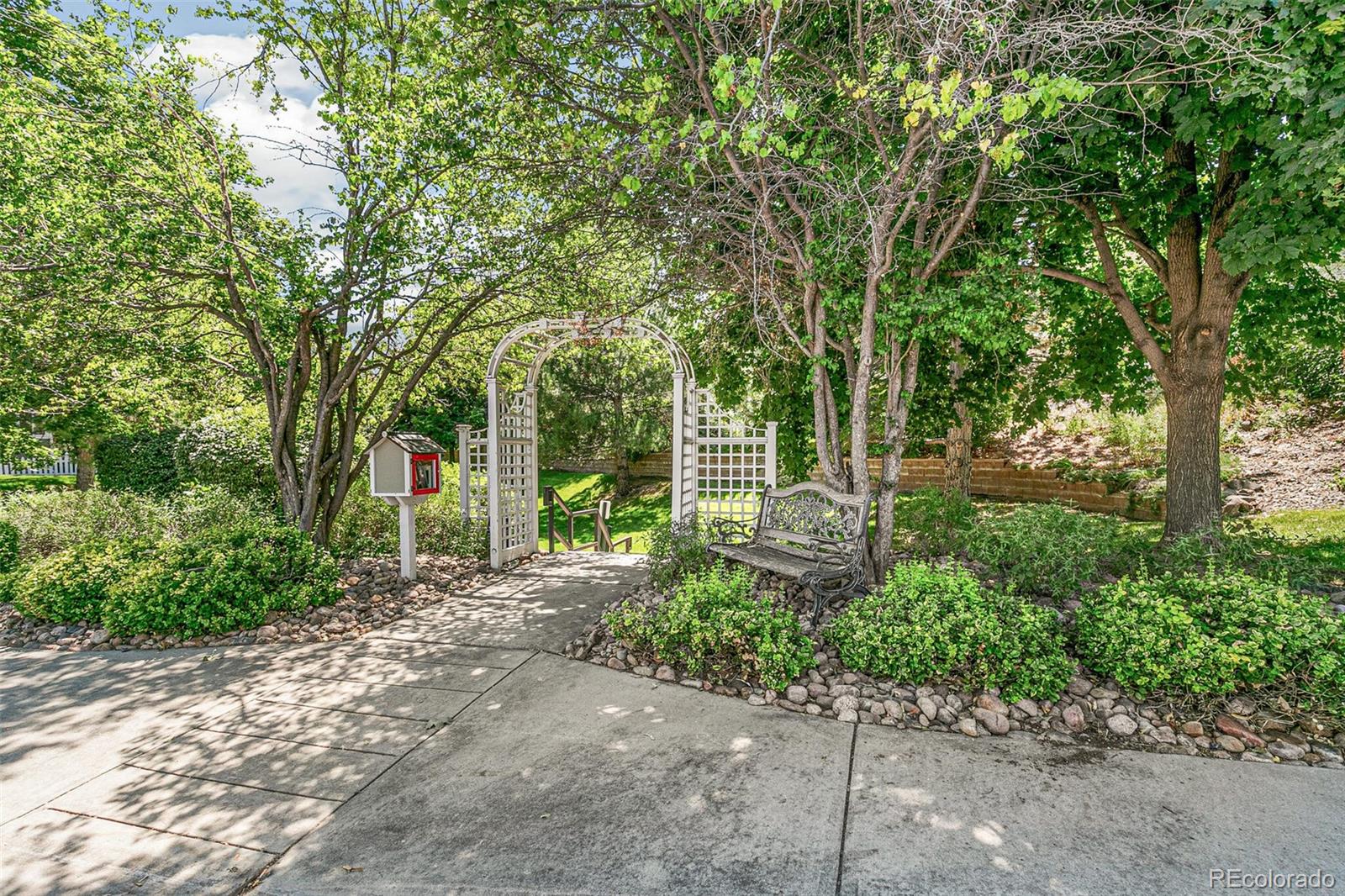 MLS Image #25 for 8126 e harvard circle,denver, Colorado