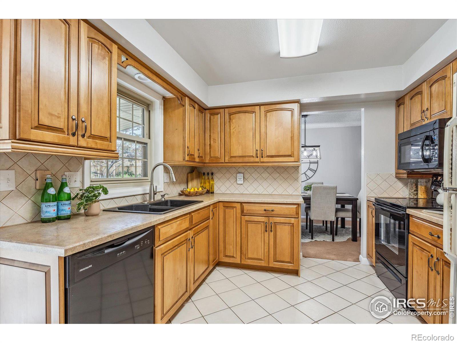 MLS Image #10 for 12923  milwaukee court,thornton, Colorado