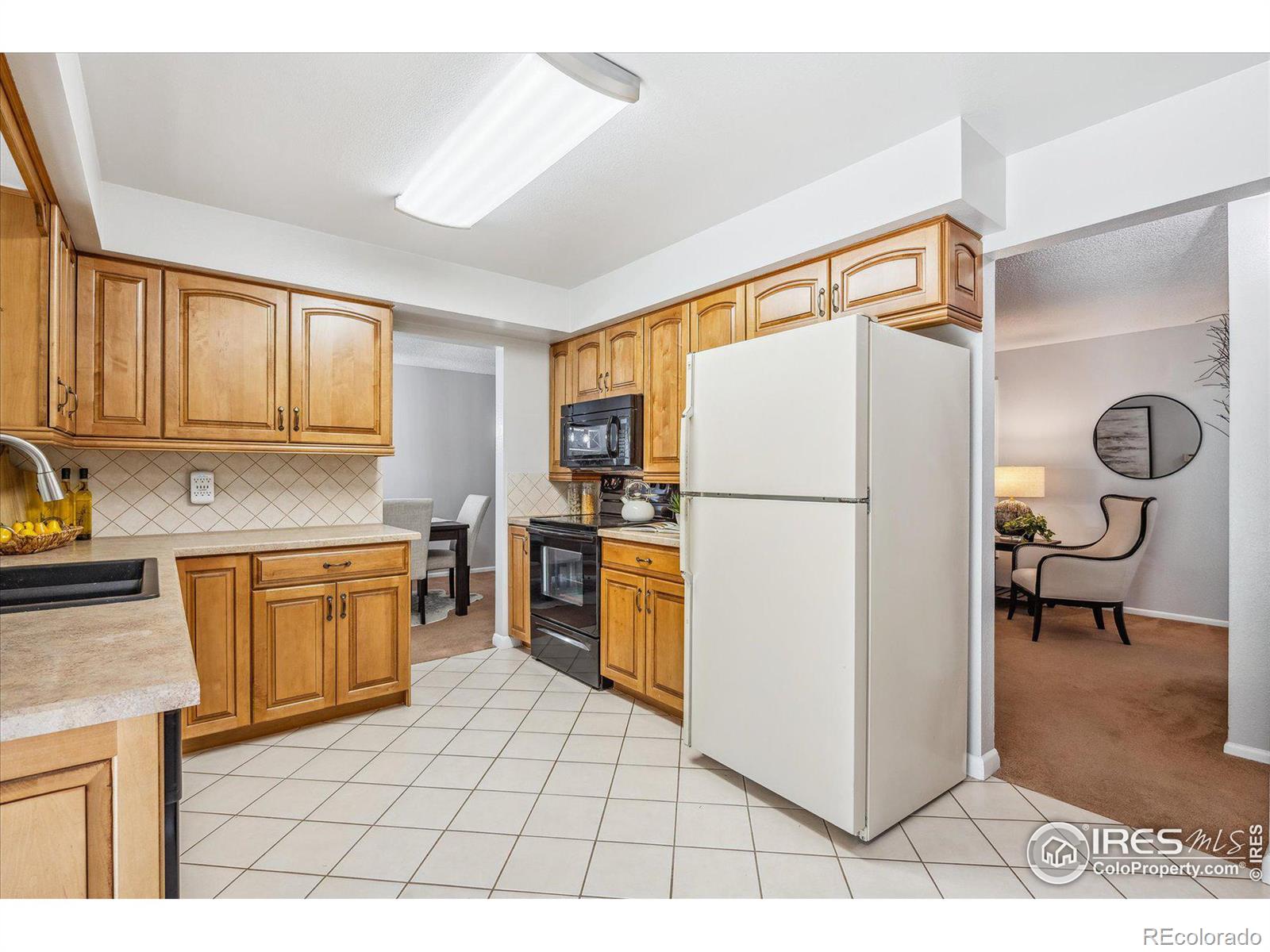 MLS Image #11 for 12923  milwaukee court,thornton, Colorado