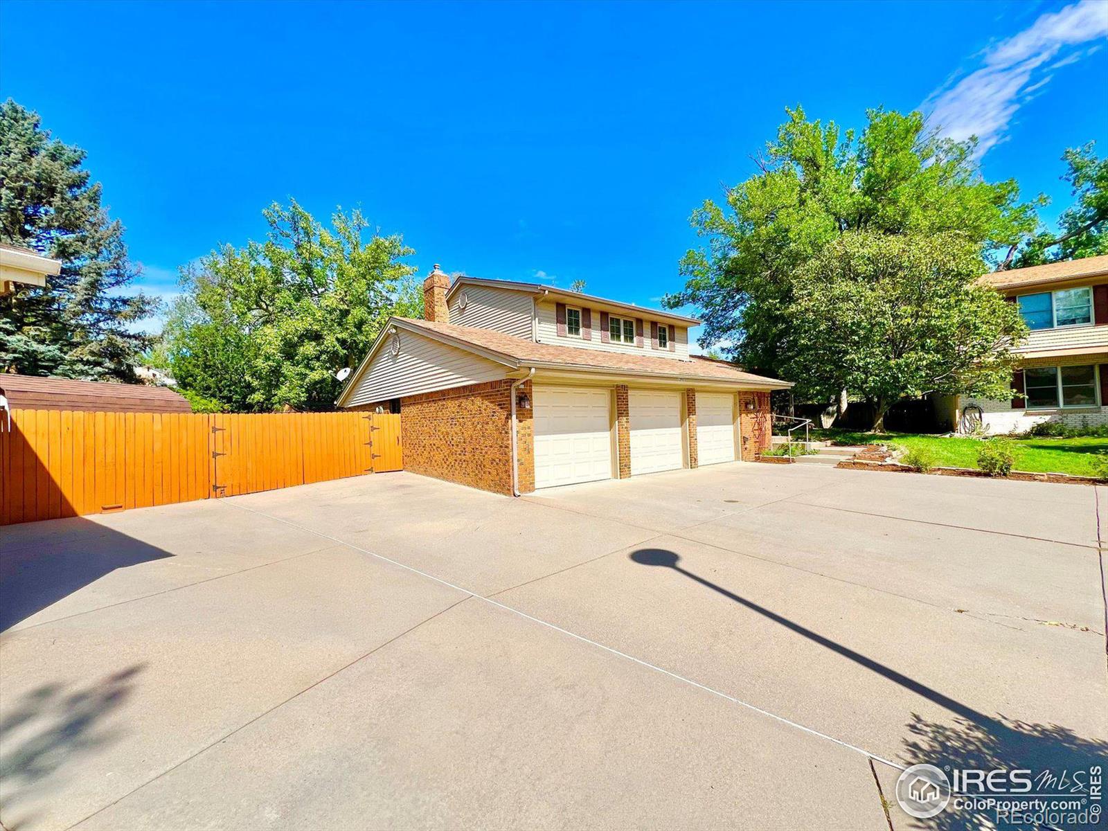 MLS Image #3 for 12923  milwaukee court,thornton, Colorado