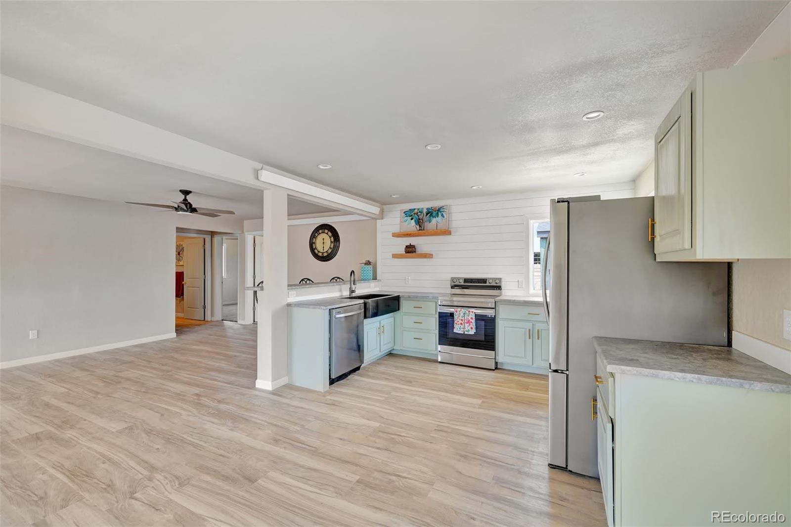 MLS Image #5 for 295  10th street,penrose, Colorado