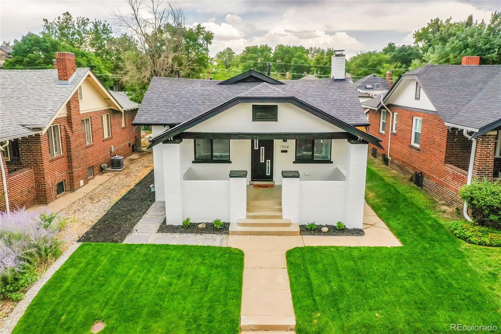 MLS Image #2 for 1908 s lincoln street,denver, Colorado