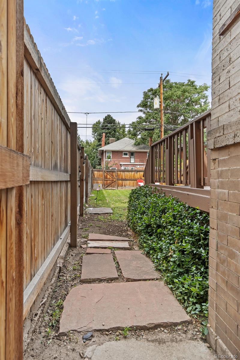 MLS Image #33 for 1657  vine street,denver, Colorado