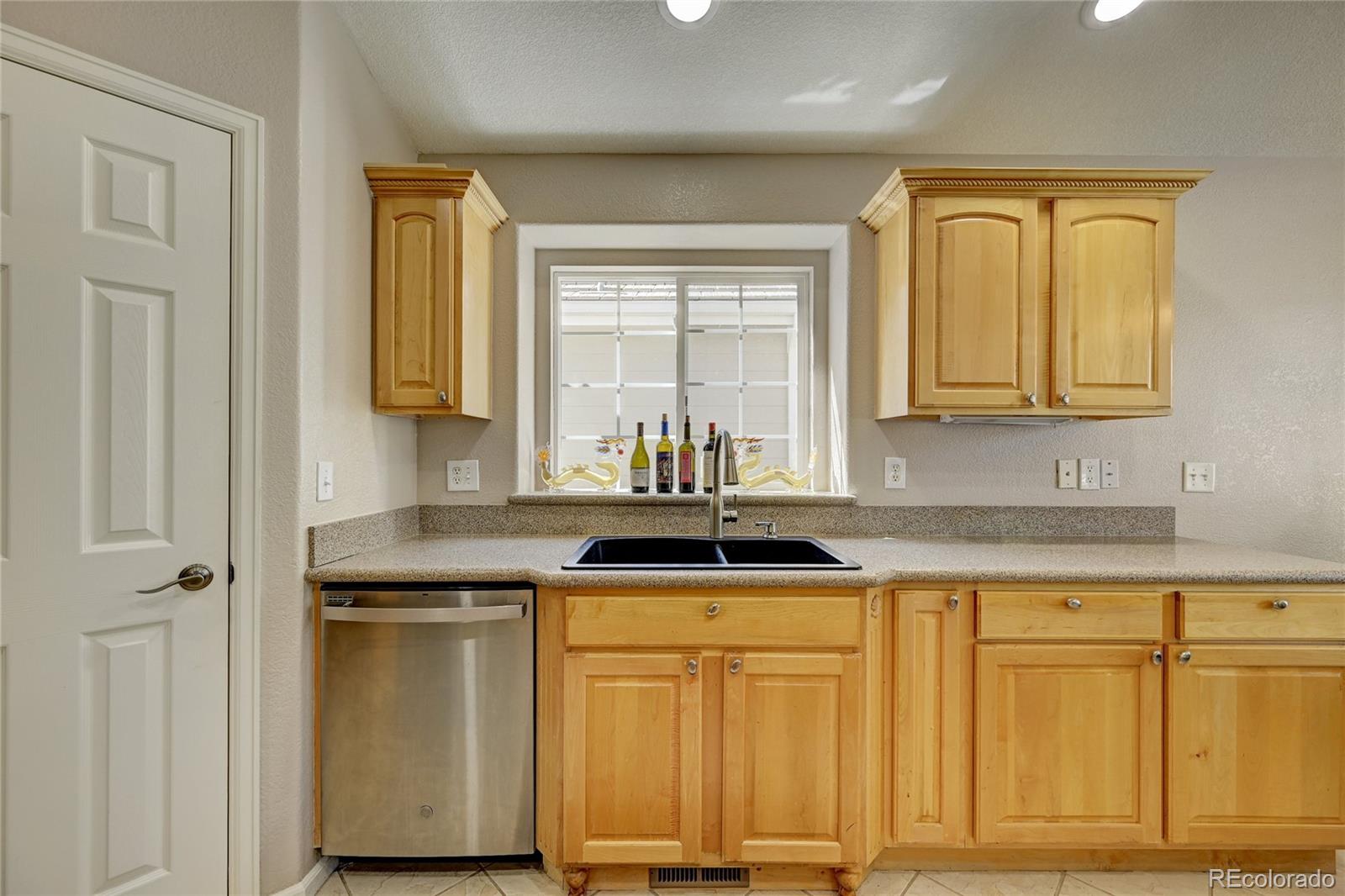 MLS Image #11 for 9005  meadow hill circle,lone tree, Colorado