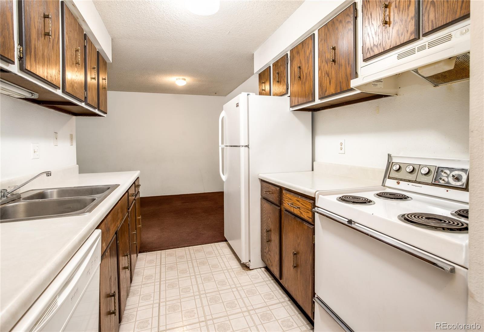 MLS Image #8 for 7755 e quincy avenue,denver, Colorado