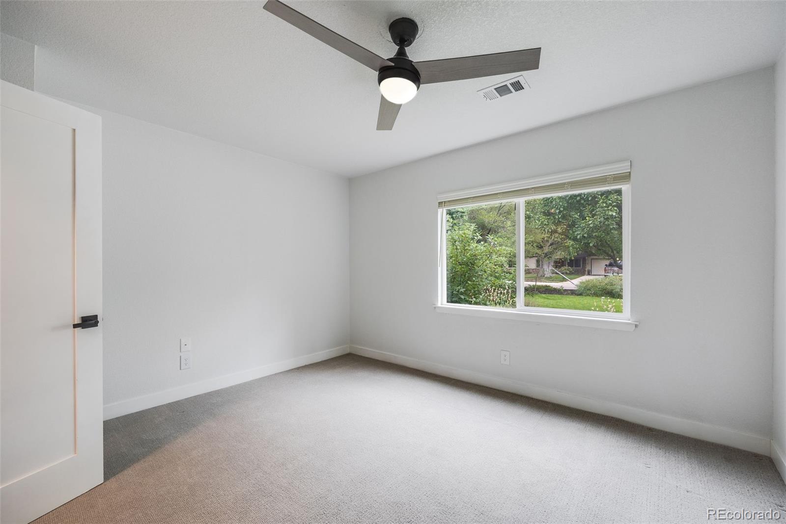 MLS Image #26 for 2876 s dahlia street,denver, Colorado