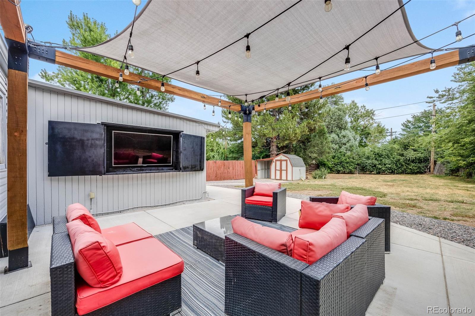 MLS Image #28 for 2876 s dahlia street,denver, Colorado