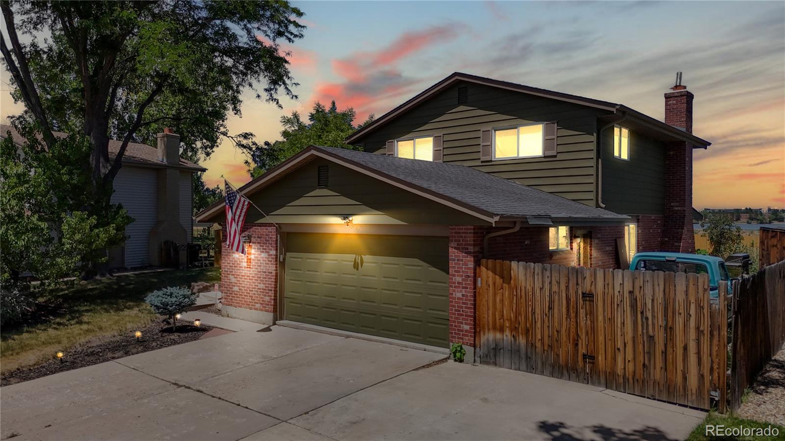 Report Image for 7919 W Caley Drive,Littleton, Colorado