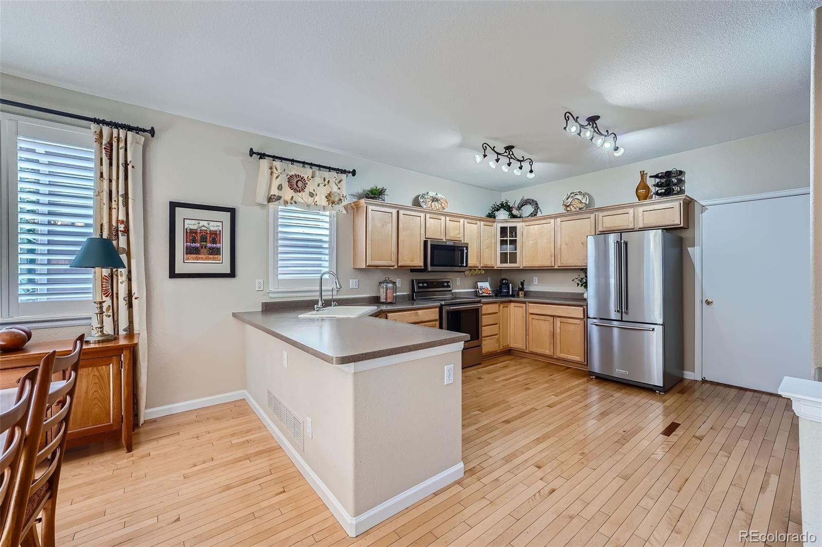 MLS Image #7 for 6050 s uravan court,aurora, Colorado