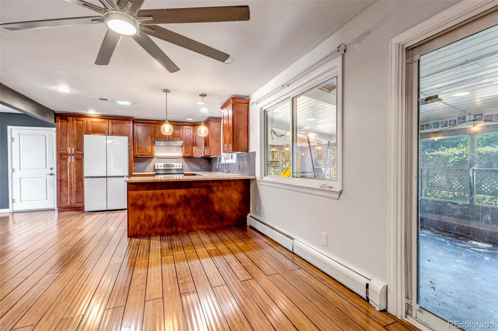 MLS Image #11 for 2794 s ingalls way,denver, Colorado