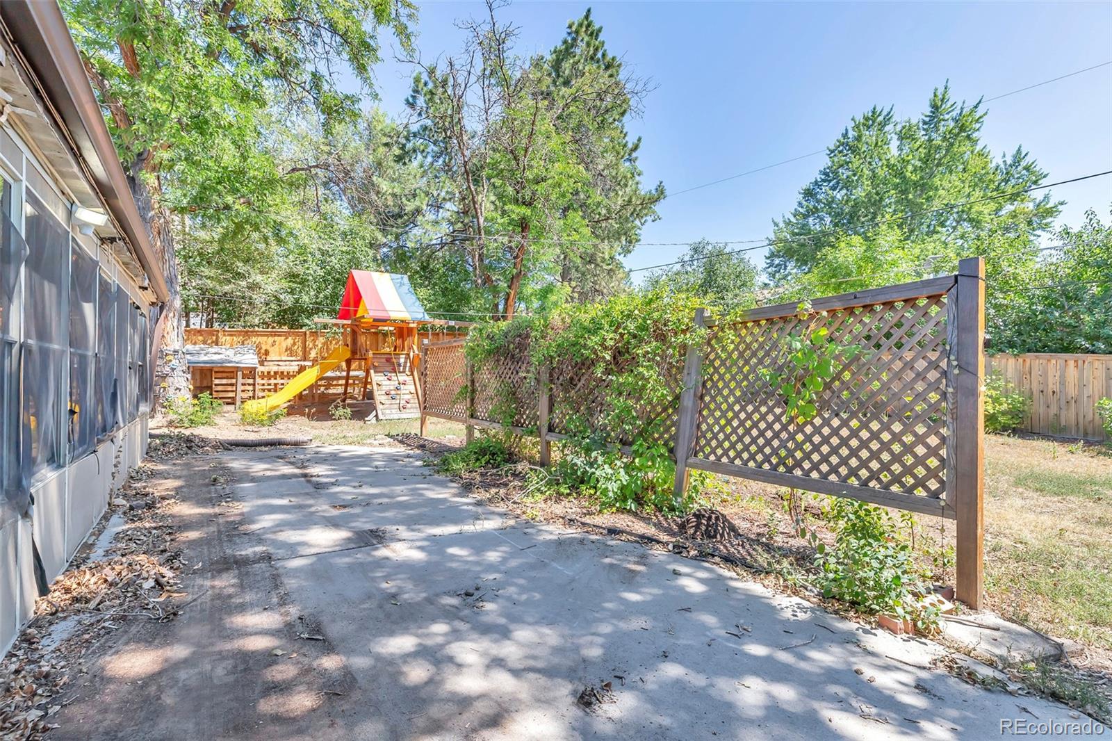 MLS Image #37 for 2794 s ingalls way,denver, Colorado