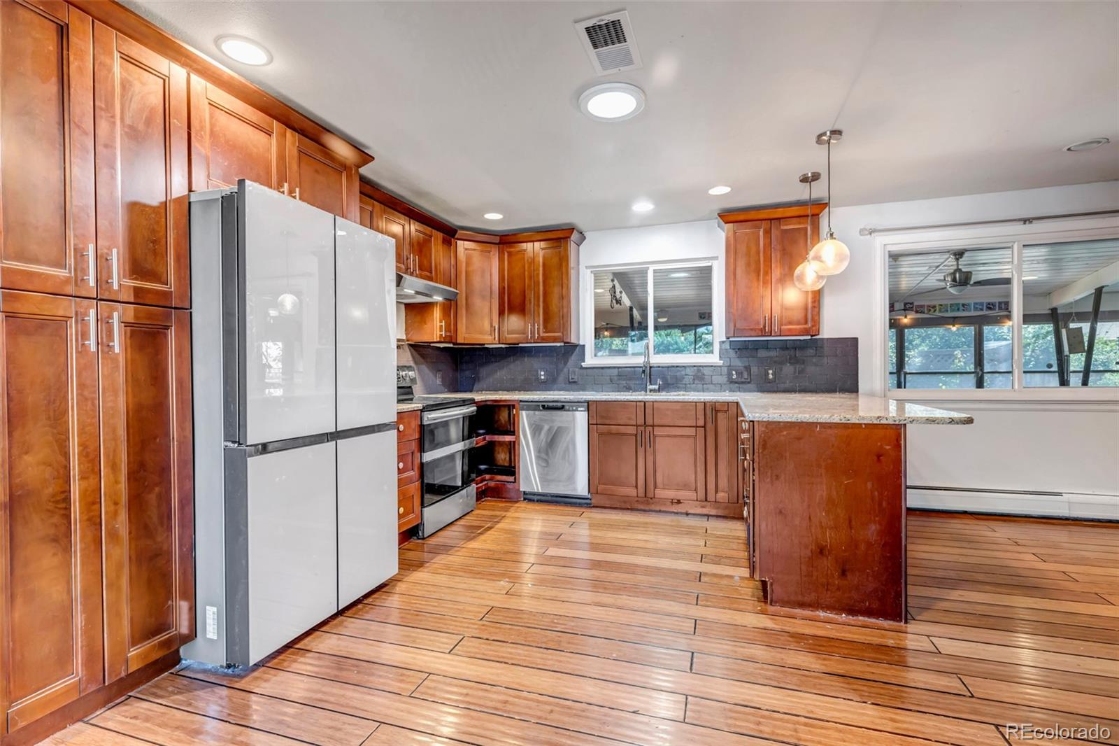 MLS Image #8 for 2794 s ingalls way,denver, Colorado