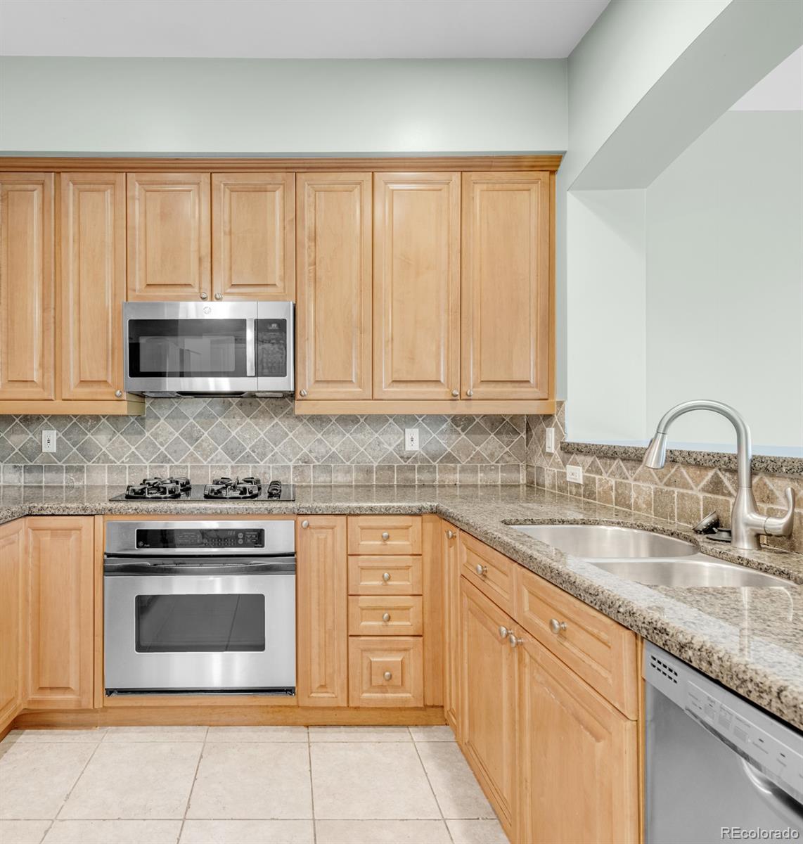 MLS Image #11 for 2500 e cherry creek south drive,denver, Colorado