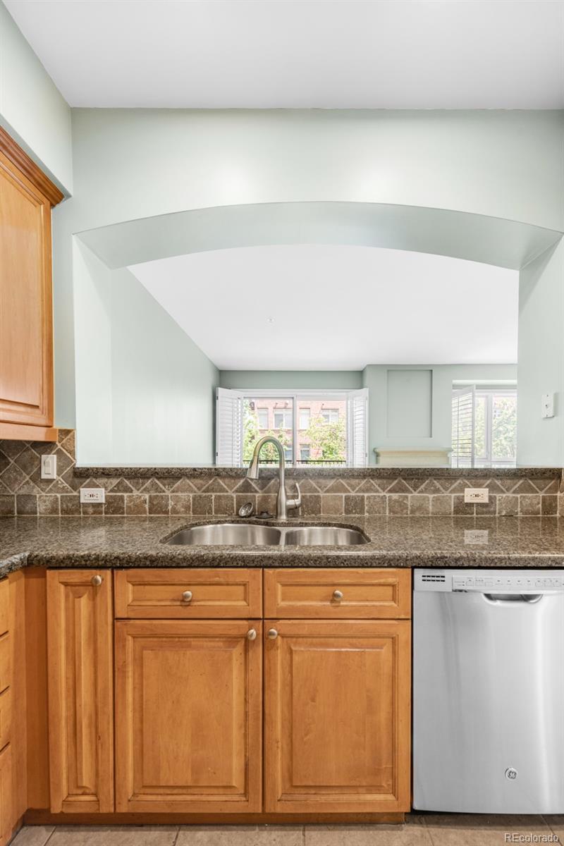 MLS Image #12 for 2500 e cherry creek south drive,denver, Colorado