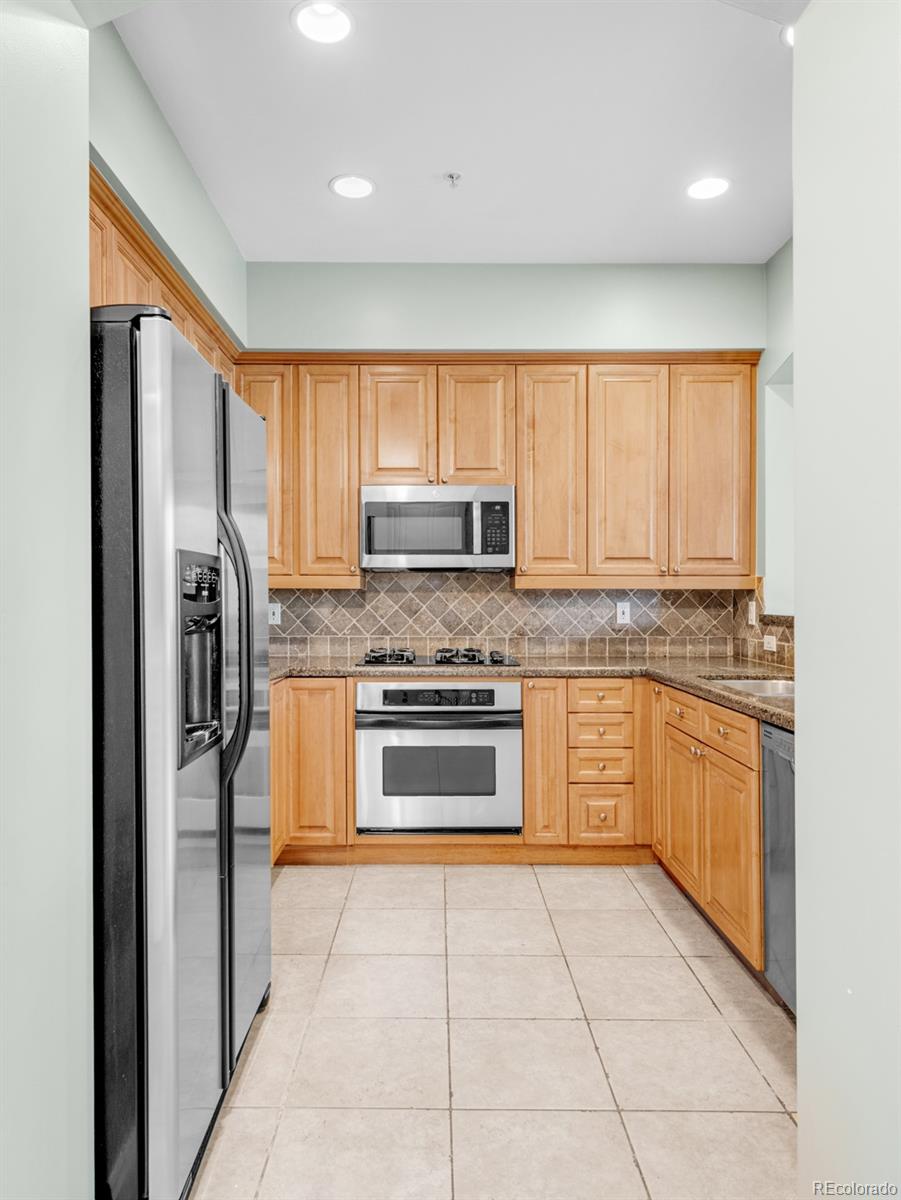 MLS Image #9 for 2500 e cherry creek south drive,denver, Colorado