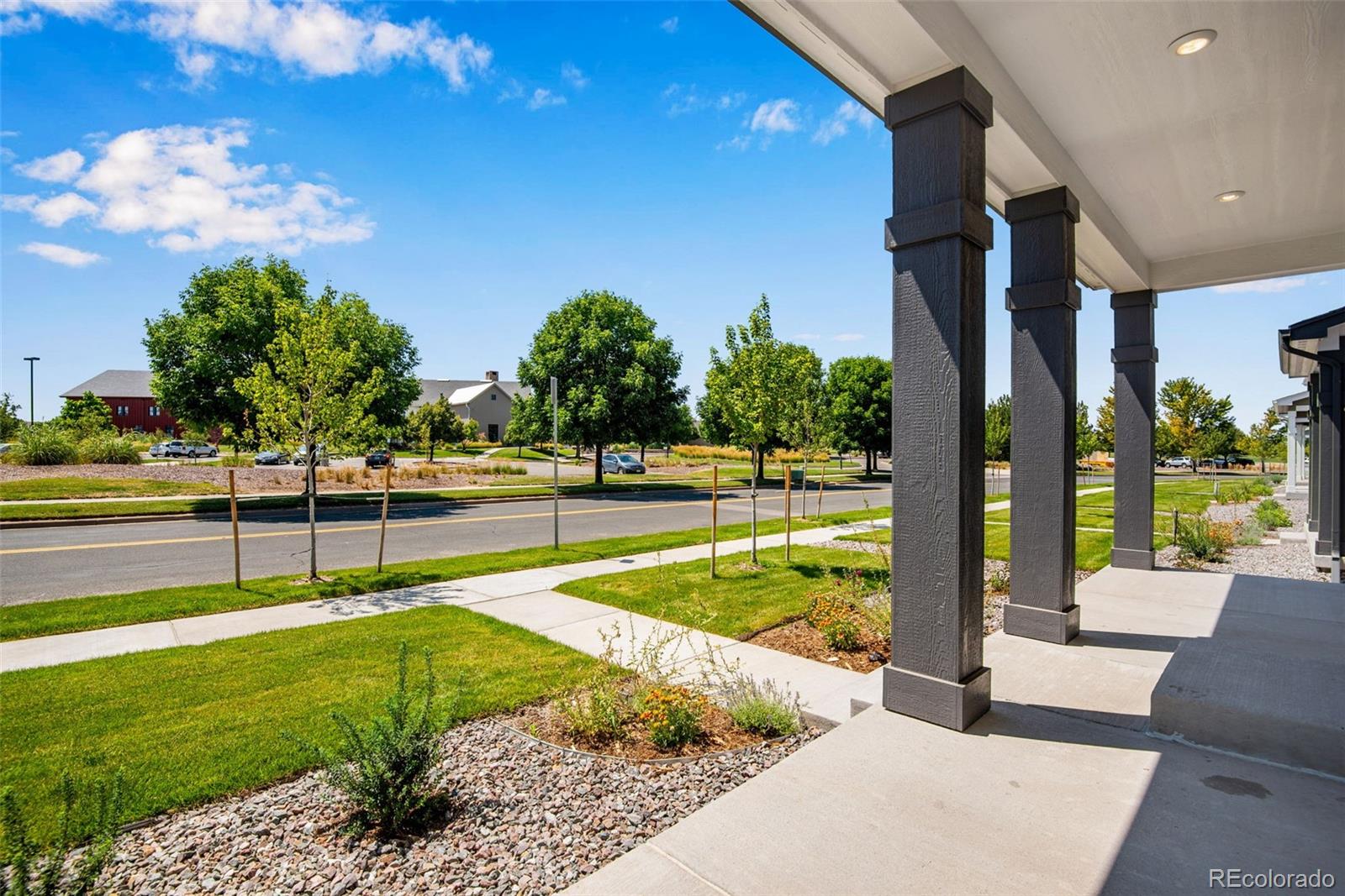 MLS Image #3 for 17851  parkside drive,commerce city, Colorado