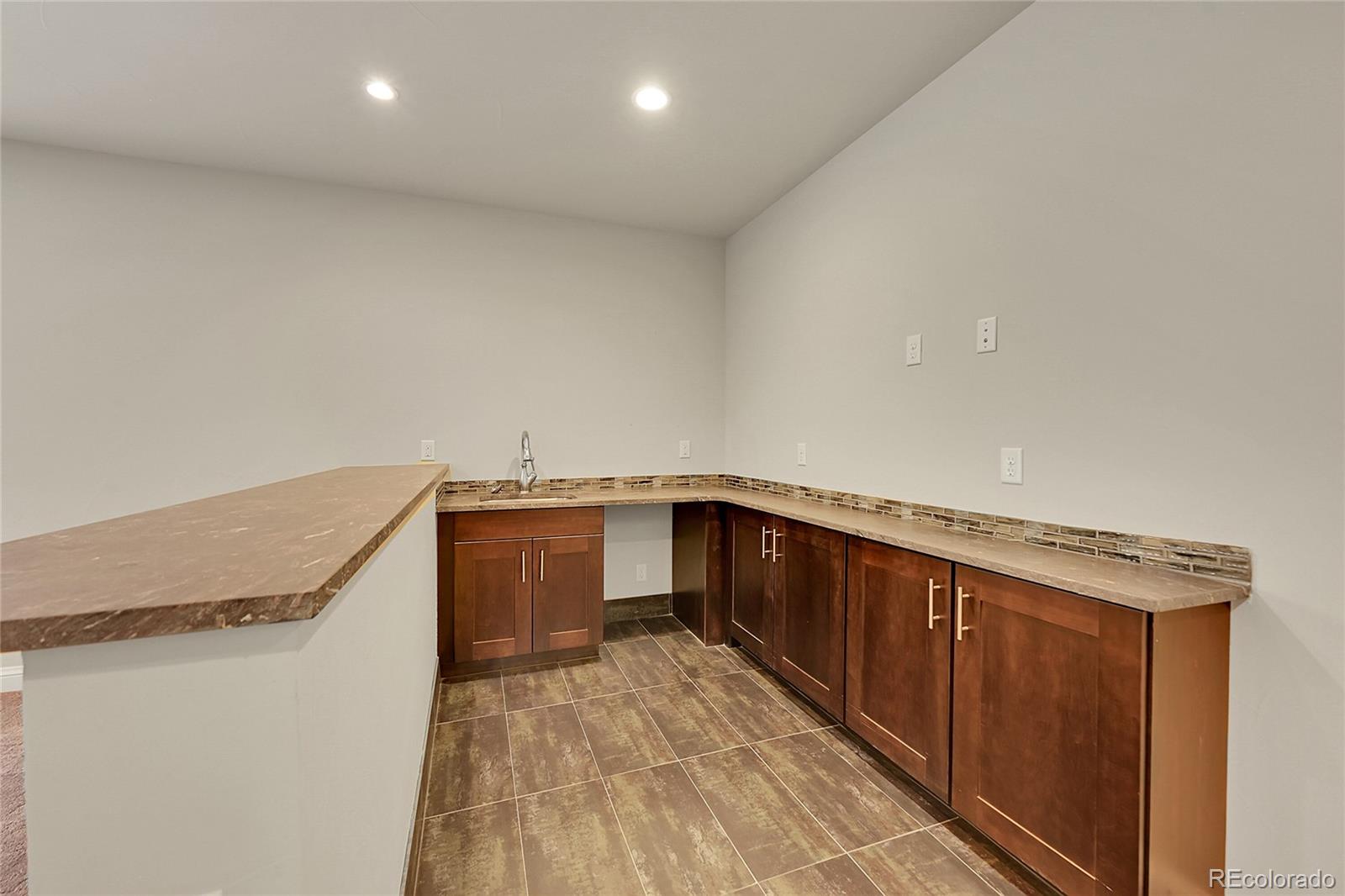 MLS Image #28 for 8085 w progress circle,littleton, Colorado