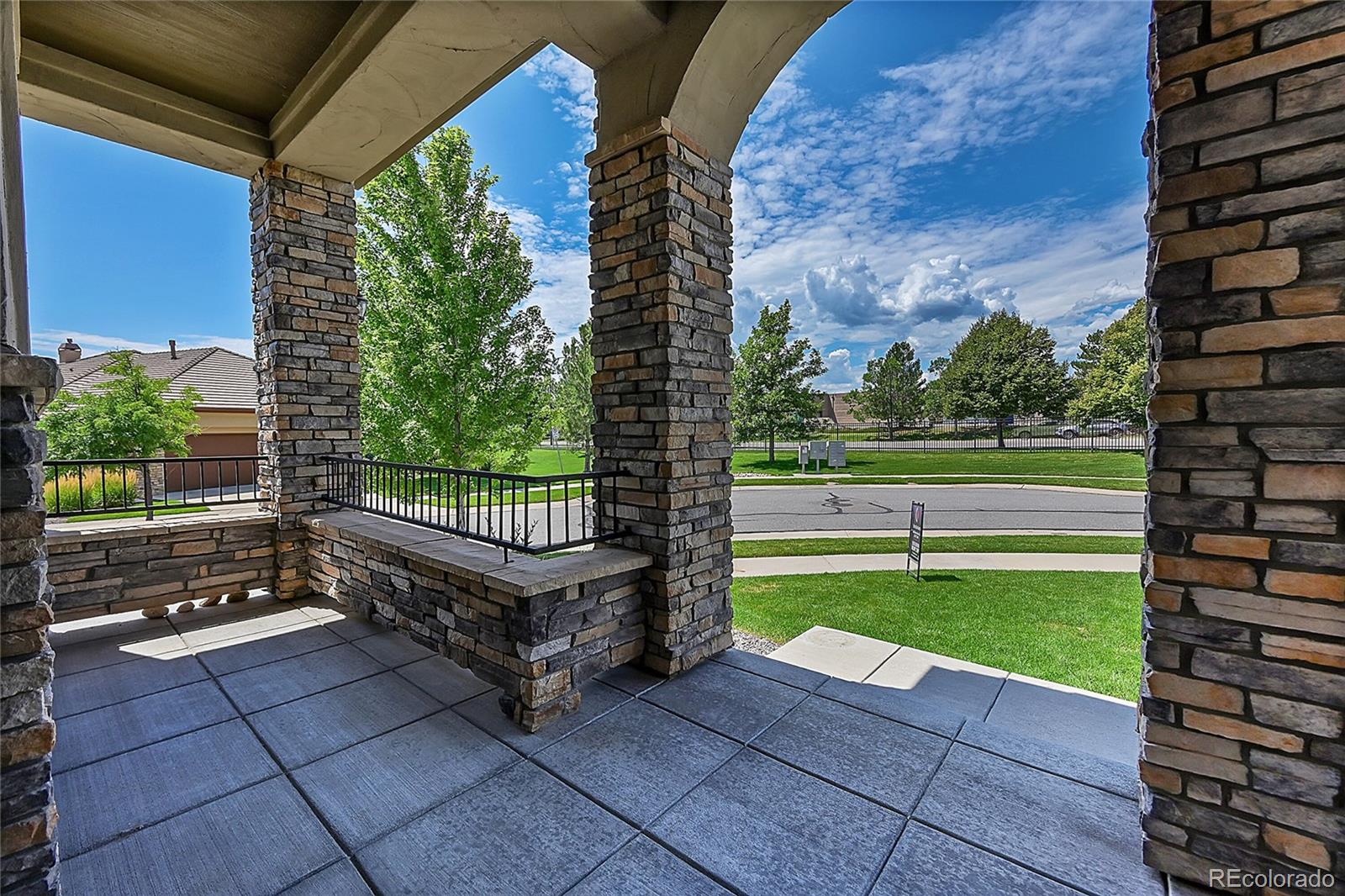 MLS Image #3 for 8085 w progress circle,littleton, Colorado