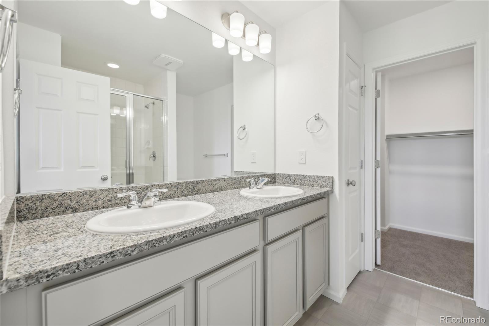 MLS Image #14 for 19142 e 64th place,denver, Colorado