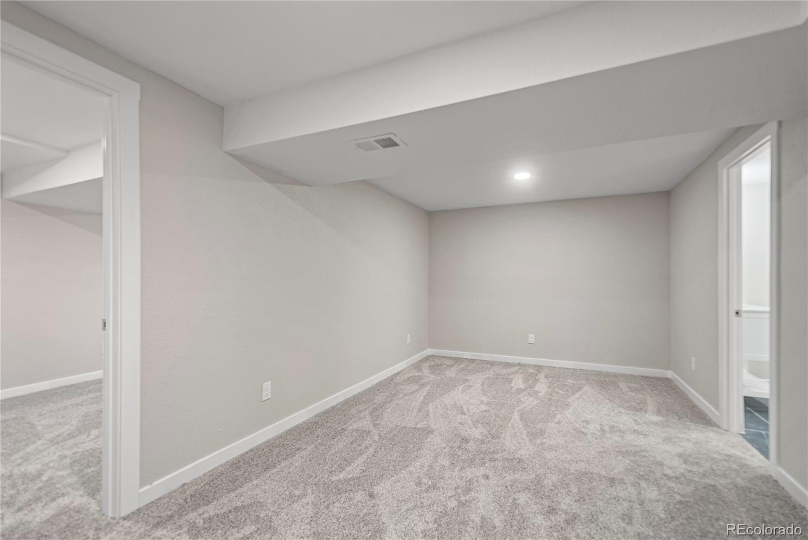 MLS Image #32 for 2710 s rifle street,aurora, Colorado