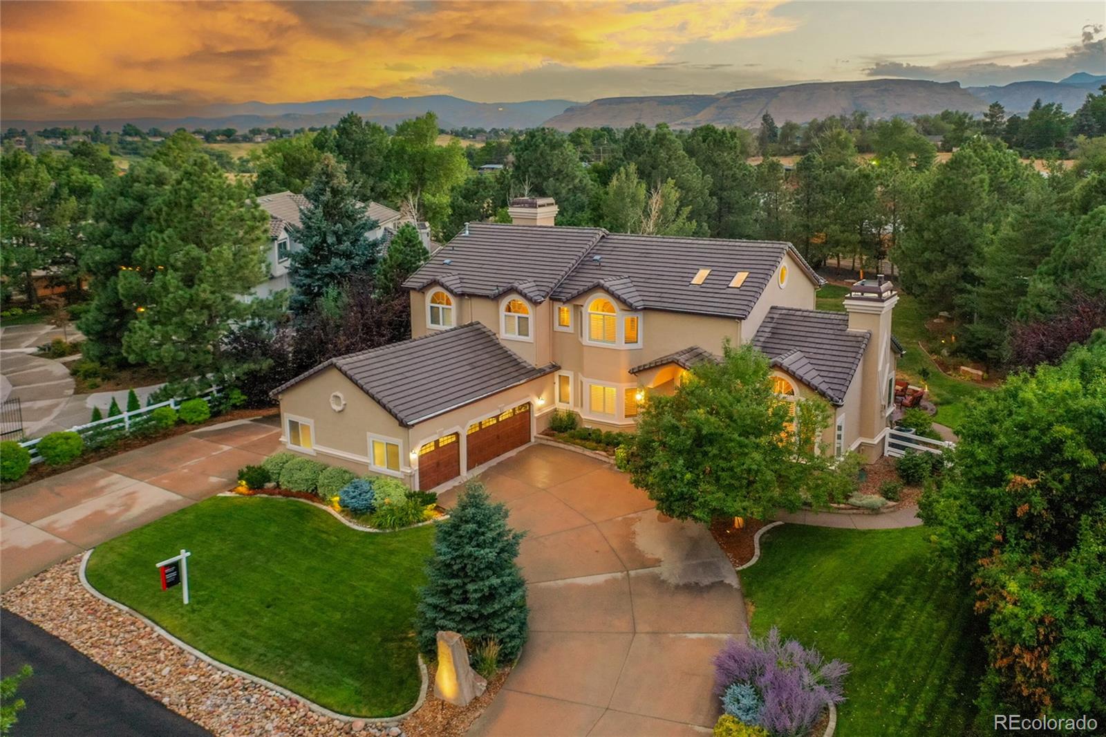 MLS Image #2 for 5865  zinnia court,arvada, Colorado