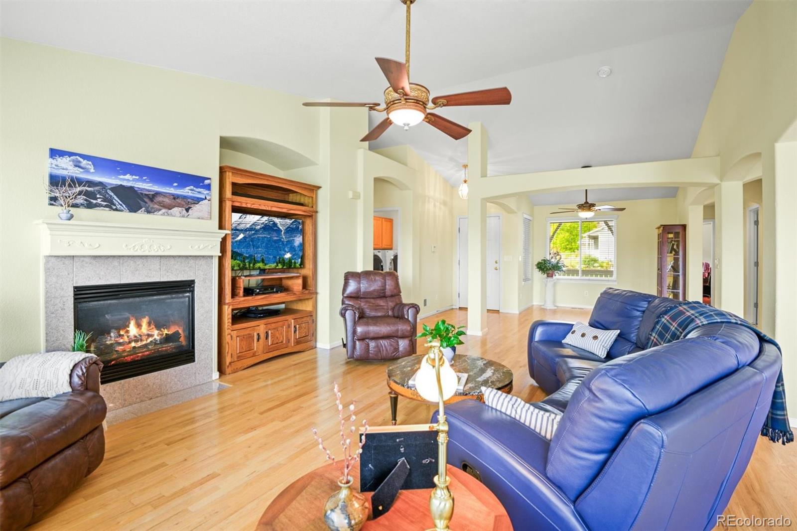 MLS Image #9 for 10230  rustic redwood way,highlands ranch, Colorado