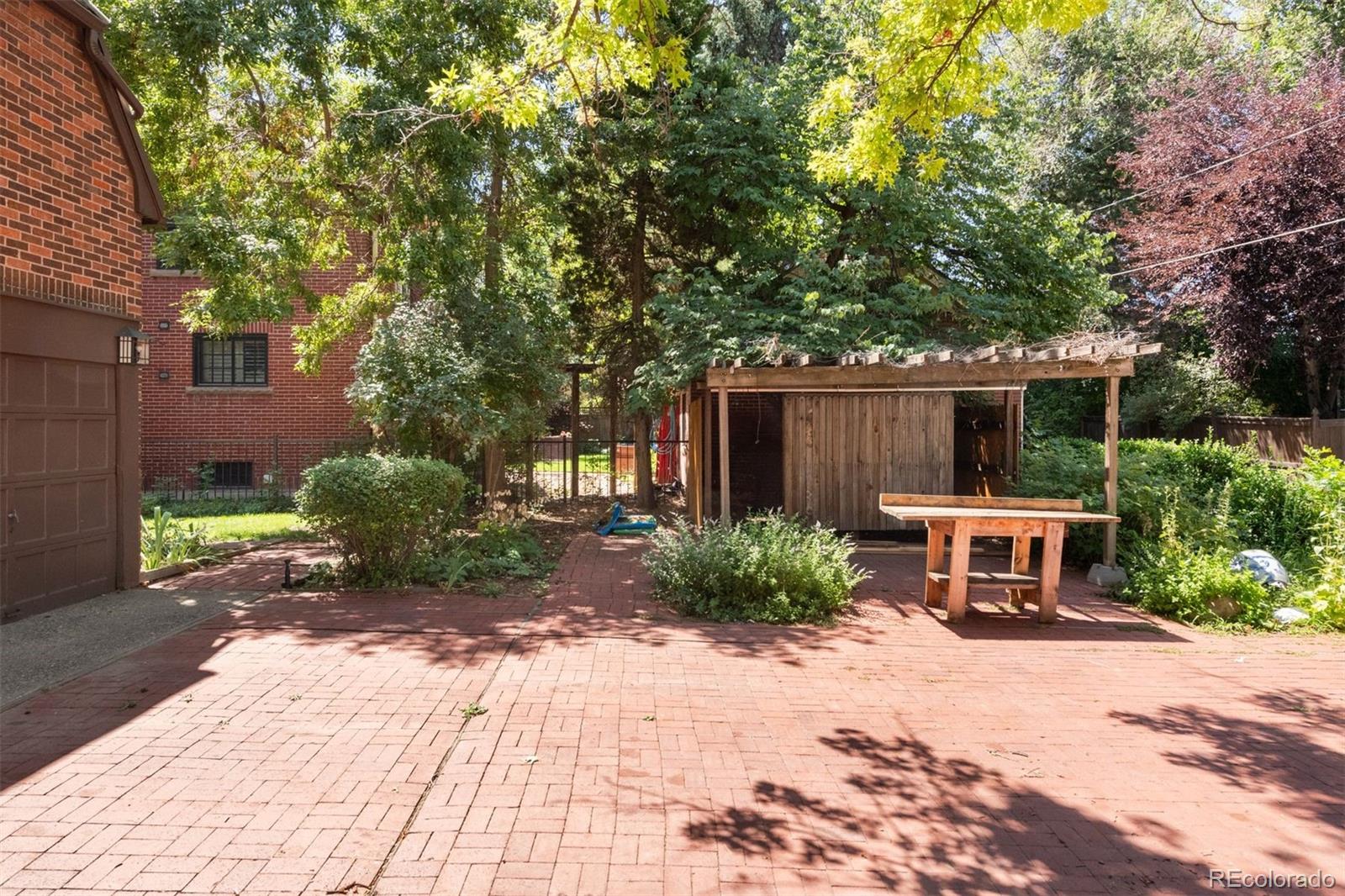 MLS Image #46 for 1643  monaco st parkway,denver, Colorado