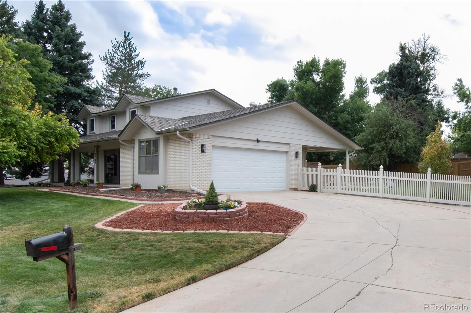 MLS Image #3 for 7389 s kit carson street,centennial, Colorado