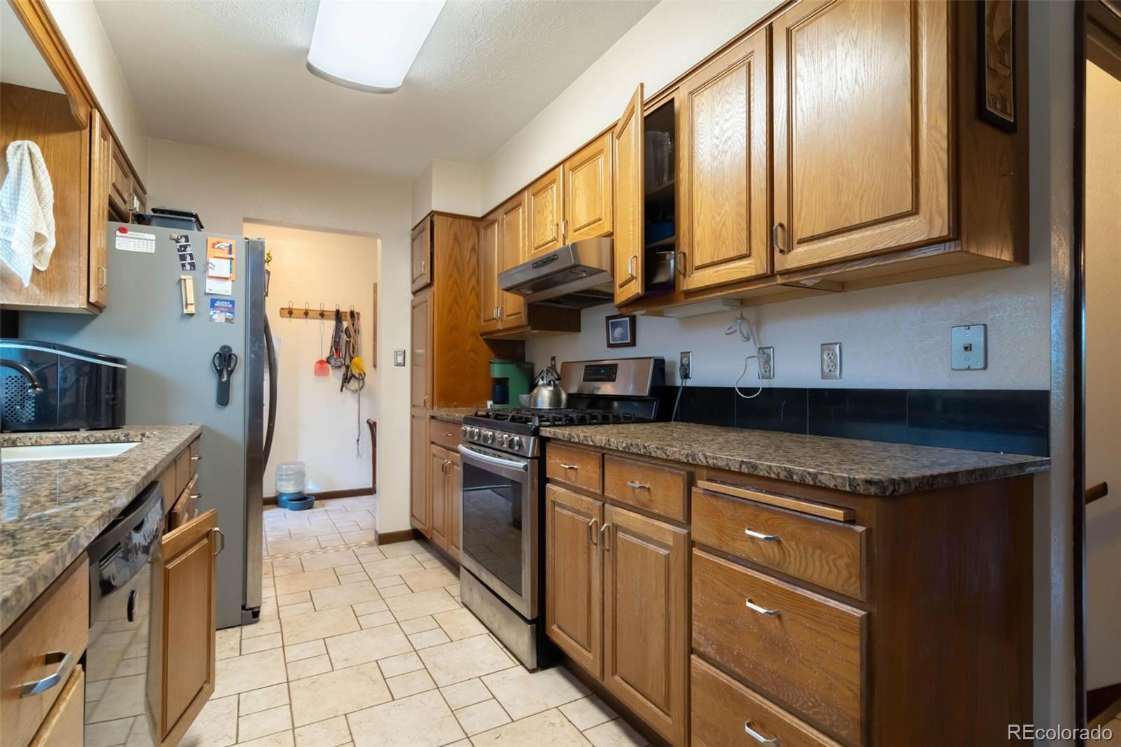 MLS Image #3 for 14118 w 58th place,arvada, Colorado